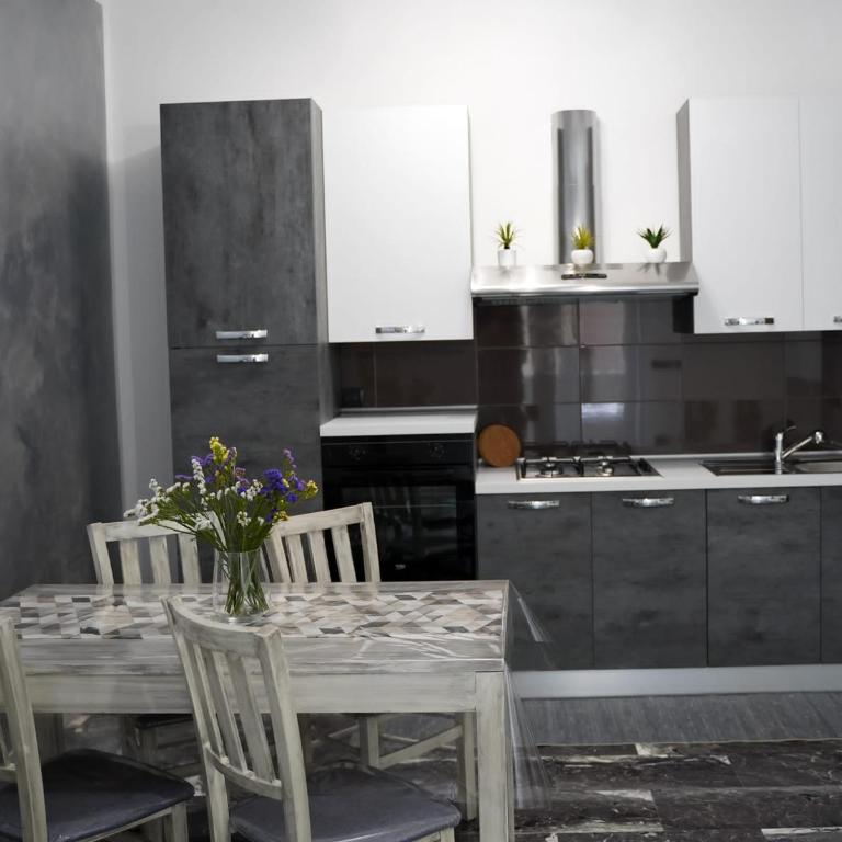 Dimora Don Mimì - Appartamento con 2 Camere da Letto - 6