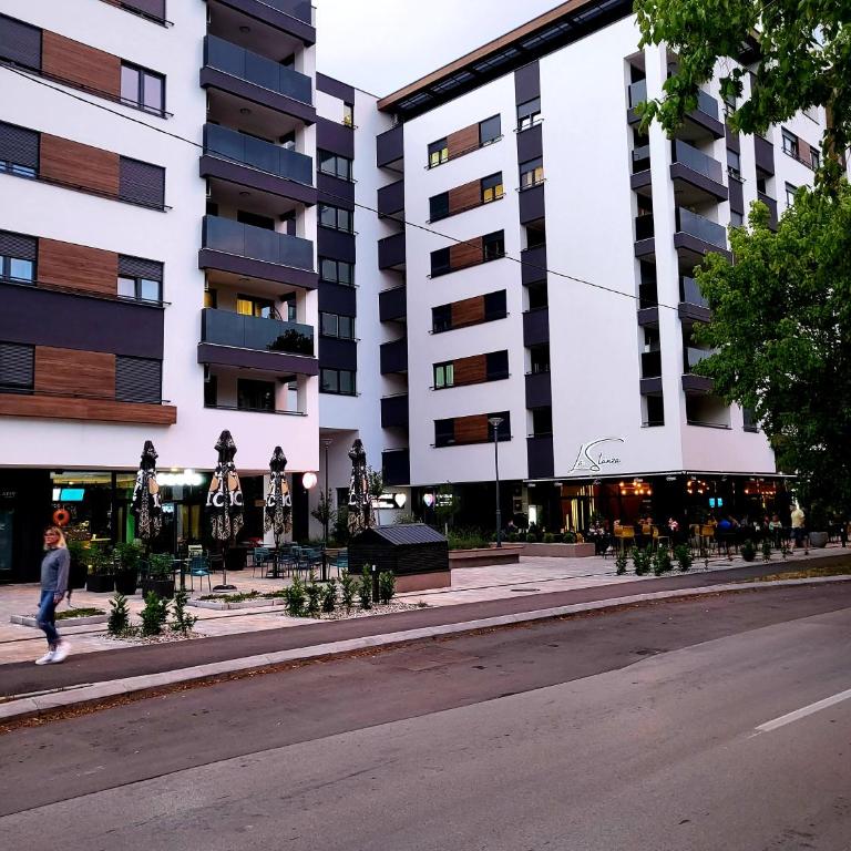 Nika - One-Bedroom Apartment - 15