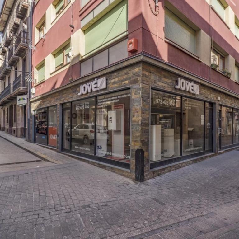 32CaL QuEROL Boutique Puigmal - Three-Bedroom Apartment - 2