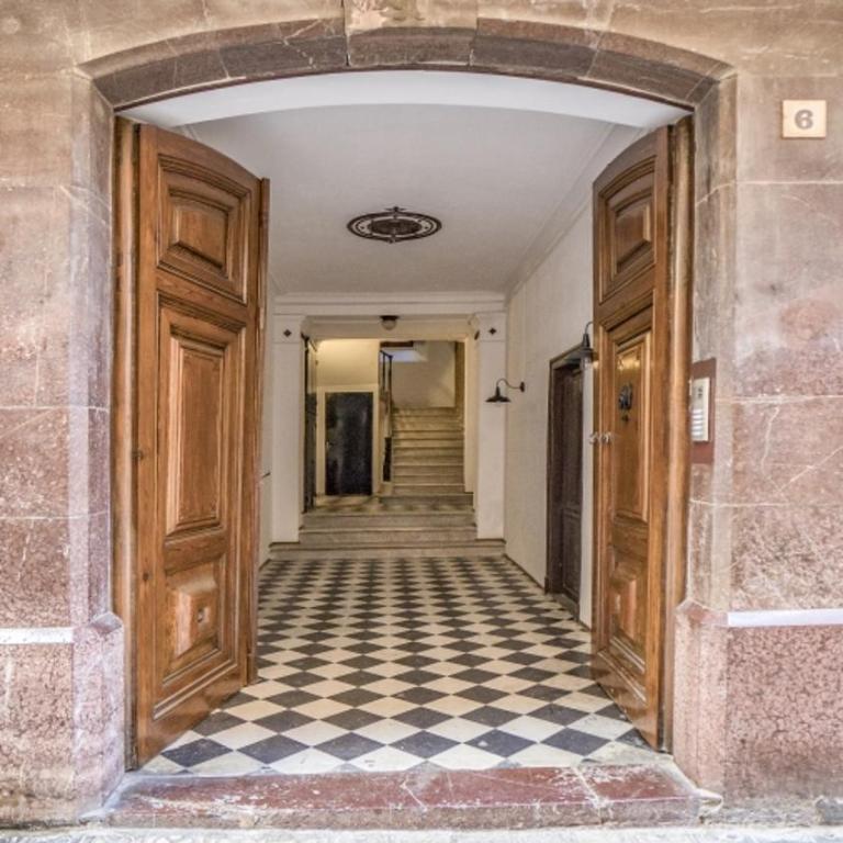 32CaL QuEROL Boutique Puigmal - Three-Bedroom Apartment - 18