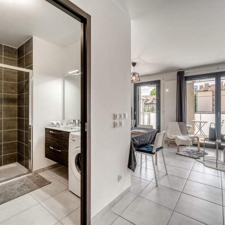 Emergence - Beautiful studio for 2 people balcony and garage - Apartment - 15