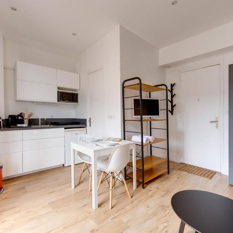 Le Mont Blanc - Charming T1 ideal for 2 people with balcony - Apartment - 3