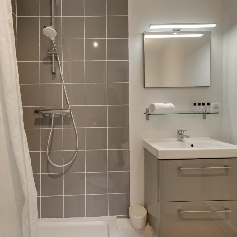 Le Mont Blanc - Charming T1 ideal for 2 people with balcony - Apartment - 9