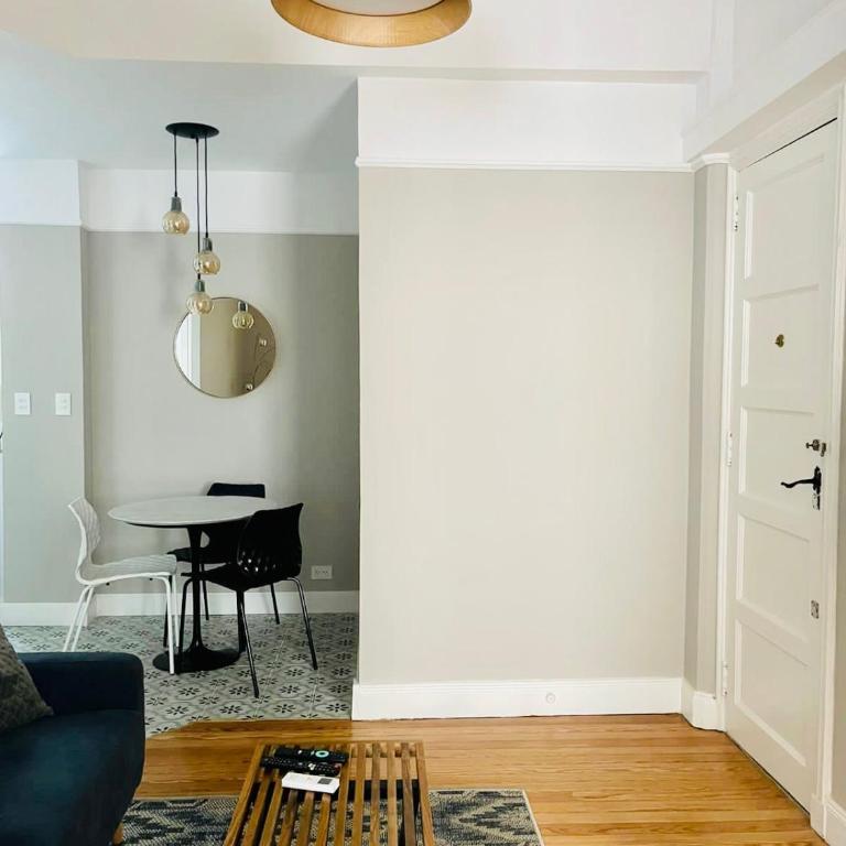 Encantador, lujoso departamento en el corazón de Recoleta!! - Apartamento de 2 dormitorios - 4