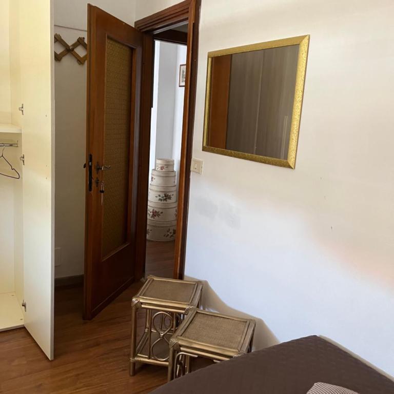 Da Adriana Guesthouse - Camera Singola Standard con Bagno in Comune - 6