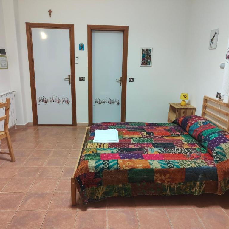 Beteyà Hostel Don Bosco - Deluxe Double Room with balcony and sea view - 12