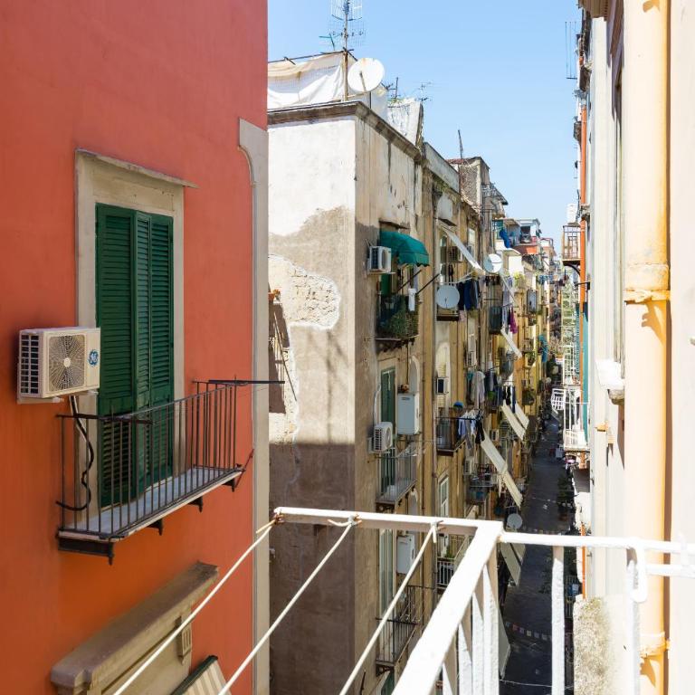 Appartamentino ai Quartieri Spagnoli - Appartamento Loft con 1 Camera da Letto e Balcone - 27