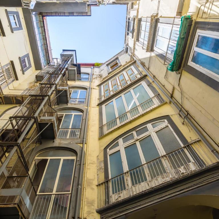 Appartamentino ai Quartieri Spagnoli - Appartamento Loft con 1 Camera da Letto e Balcone - 32