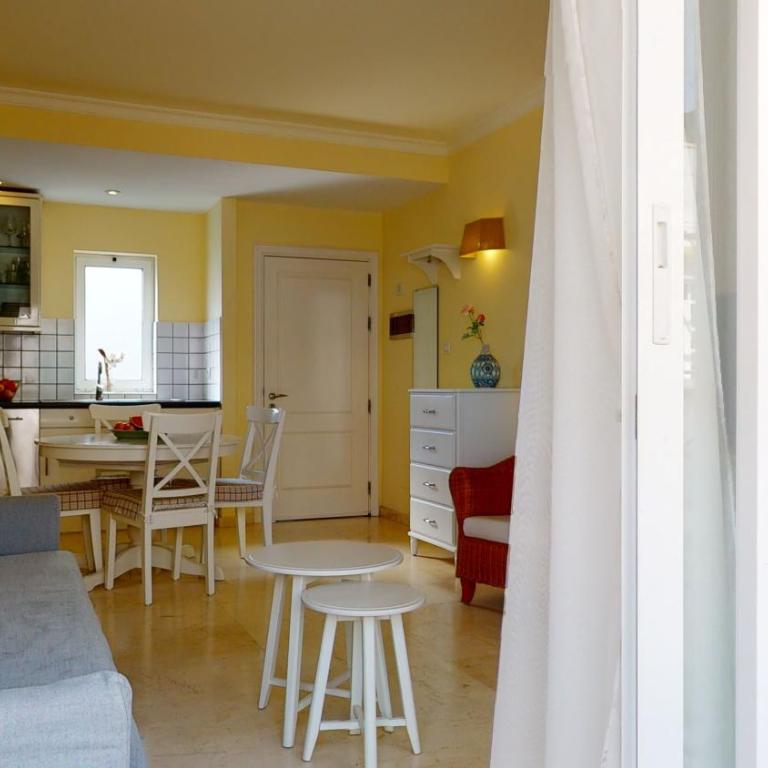 schöne Wohnung direkt am Meer mit Meerblick, WLAN - Apartamento de 1 dormitorio - 11