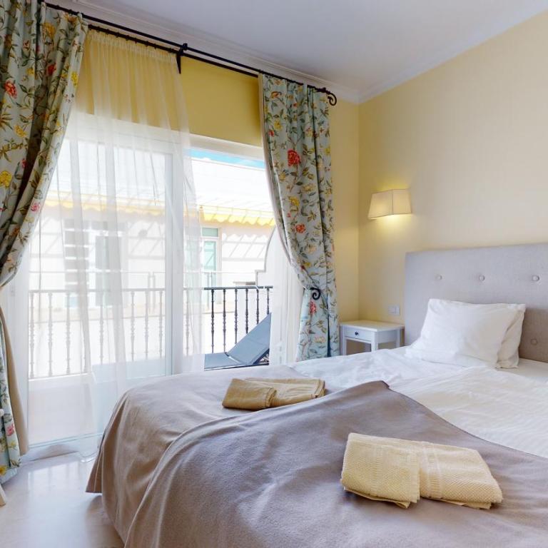 schöne Wohnung direkt am Meer mit Meerblick, WLAN - Apartamento de 1 dormitorio - 2