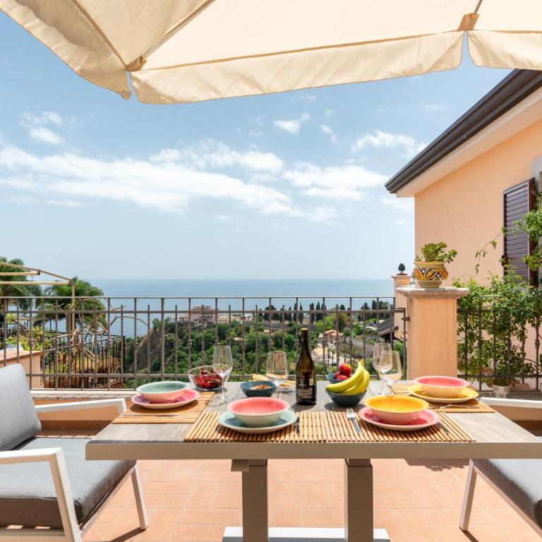 GuestHost - Taormina Panoramic Apartment with Parking - Two-Bedroom Apartment - 2