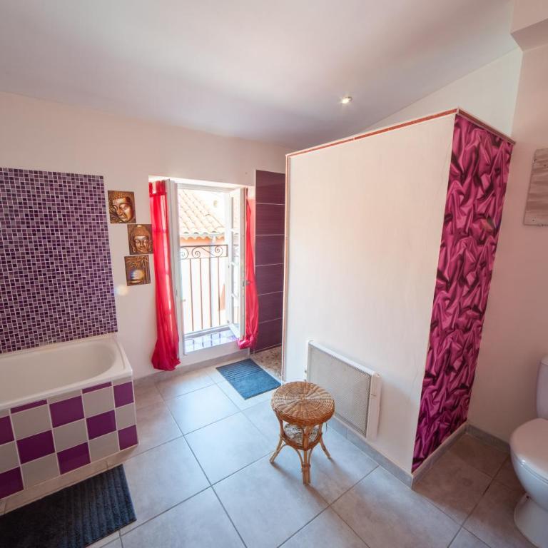 Venez Rêver Béziers CENTRE et GARE il y a plus cher mais c est moins bien - Chambre Triple - 3