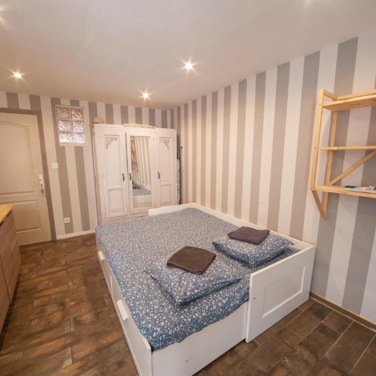 Venez Rêver Béziers CENTRE et GARE il y a plus cher mais c est moins bien - Chambre Deluxe - 3