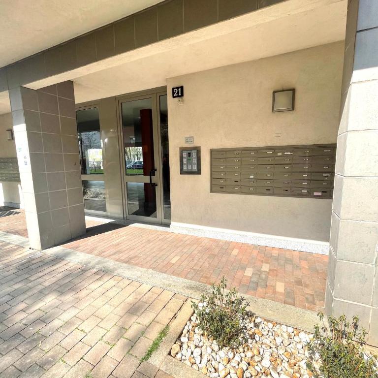 Elegant Apartment in Milan with Panoramic Terrace - Appartamento con 1 Camera da Letto - 3