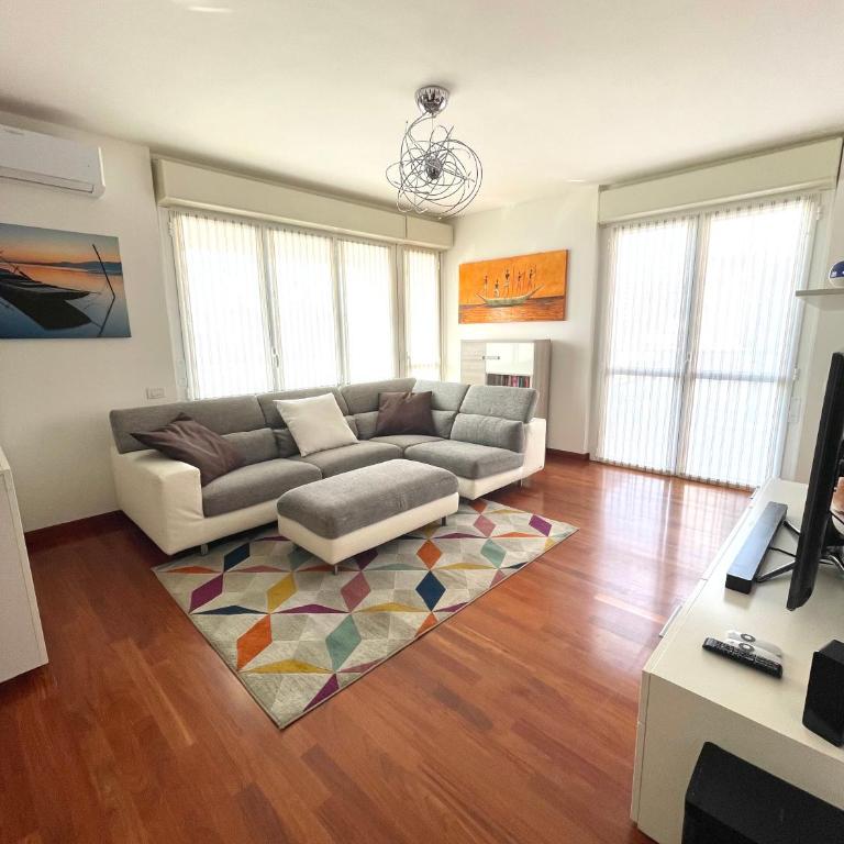Elegant Apartment in Milan with Panoramic Terrace - Appartamento con 1 Camera da Letto - 5