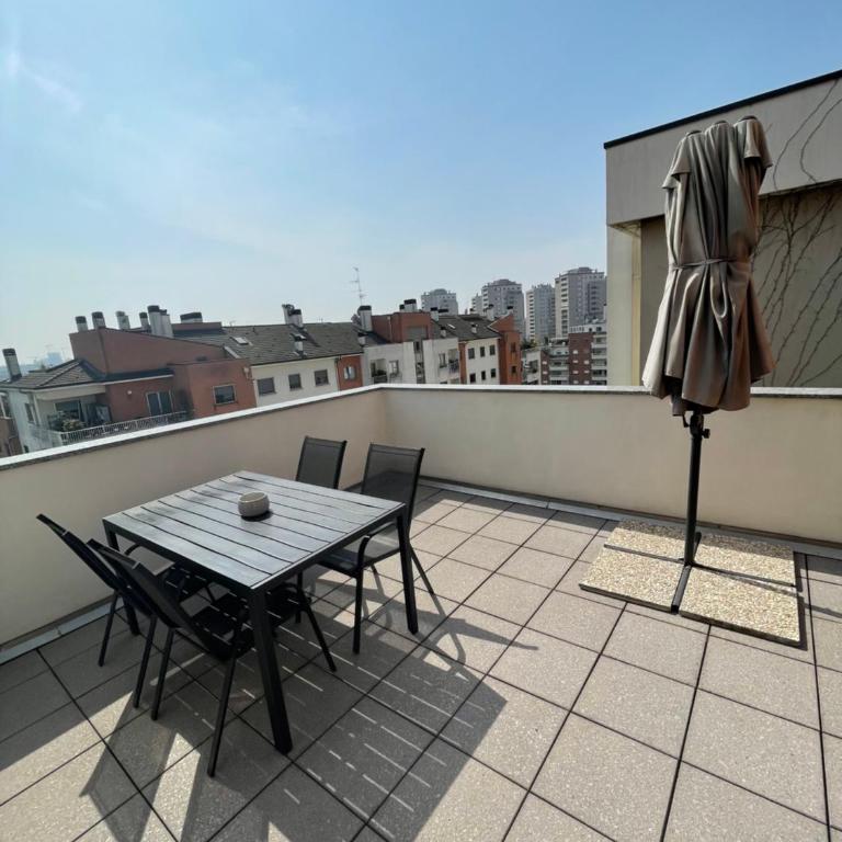 Elegant Apartment in Milan with Panoramic Terrace - Appartamento con 1 Camera da Letto - 7