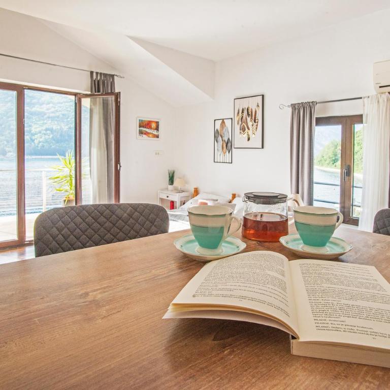 Apartments MaXhit - Apartman sa 1 Spavaćom Sobom, Balkonom i Pogledom na More (3 Odrasle Osobe) - 6