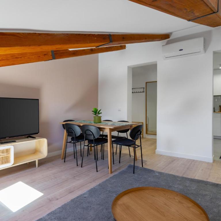 Limehome Madrid Calle Ave María - estancia temporal - Two-Bedroom Duplex Apartment - 14