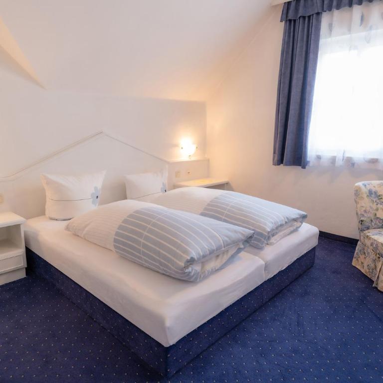 Hotel Garni Hubertus-Nostalgie & Charme - Doppelzimmer - 7