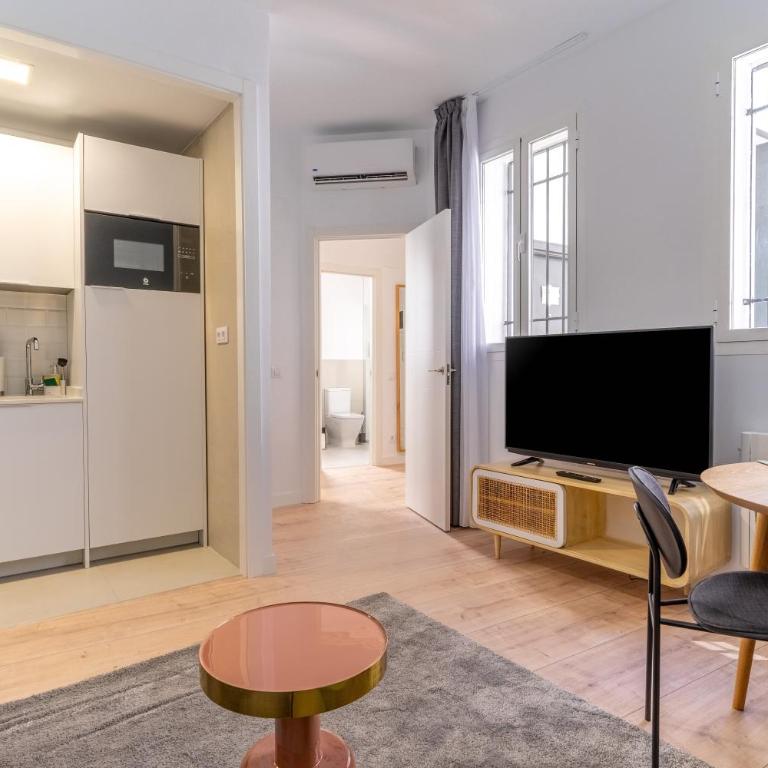 Limehome Madrid Calle Ave María - estancia temporal - One-Bedroom Apartment - 11