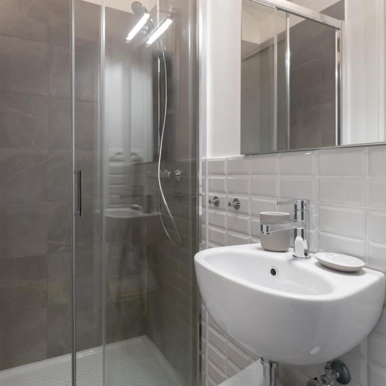 Italianway Collection - Barberini Elegantia Apartments Roma - Appartamento - 17