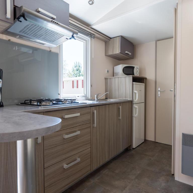 Camping Nature L'Airial - Mobile Home 2 Chambres Confort - 3