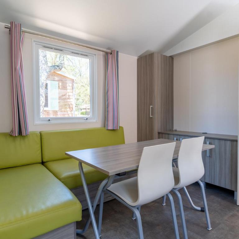 Camping Nature L'Airial - Mobile Home 2 Chambres Confort - 2