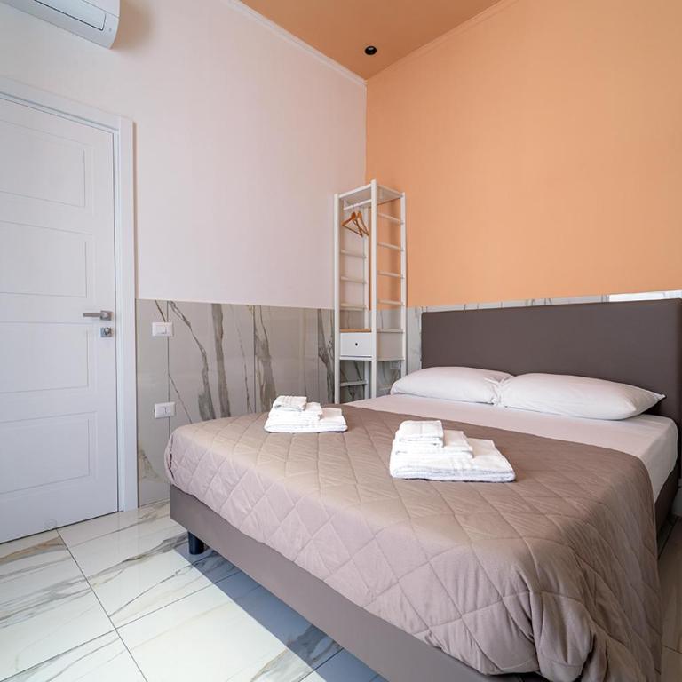 P.C. Boutique H. De Gasperi, Napoli Centro, by ClaPa Group - Camera Matrimoniale Economy - 6