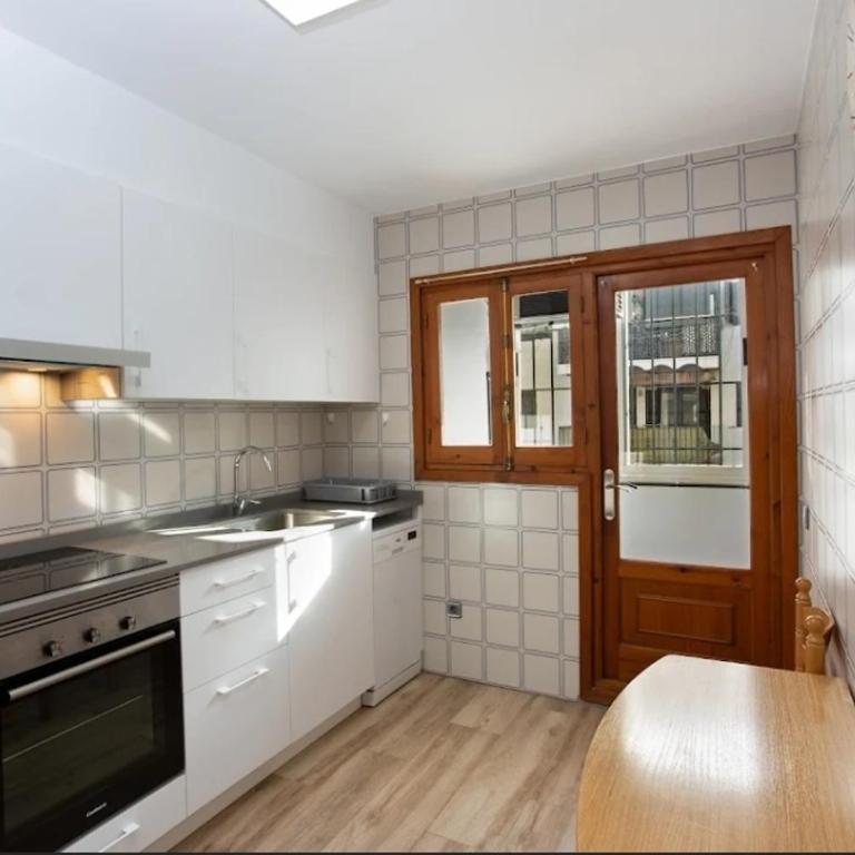 BONITO APARTAMENTO PARA 4 PERSONAS, CENTRO DE MORAIRA - Two-Bedroom Apartment - 3