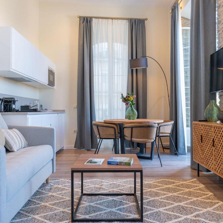Home Art Apartments Málaga - Apartamento con balcón - 17