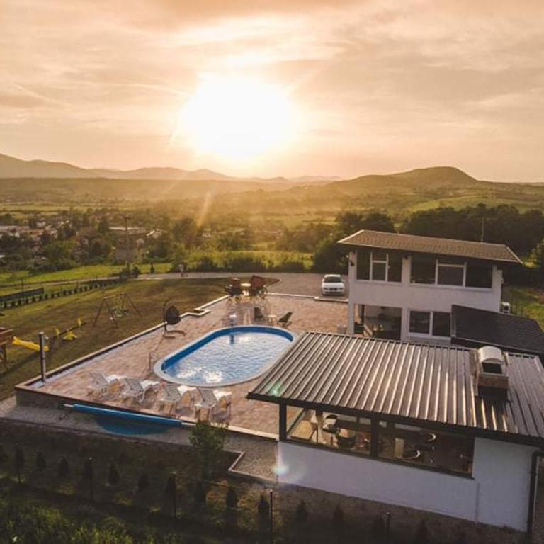 Villa Vanesa Bihać - One-Bedroom Villa - 1