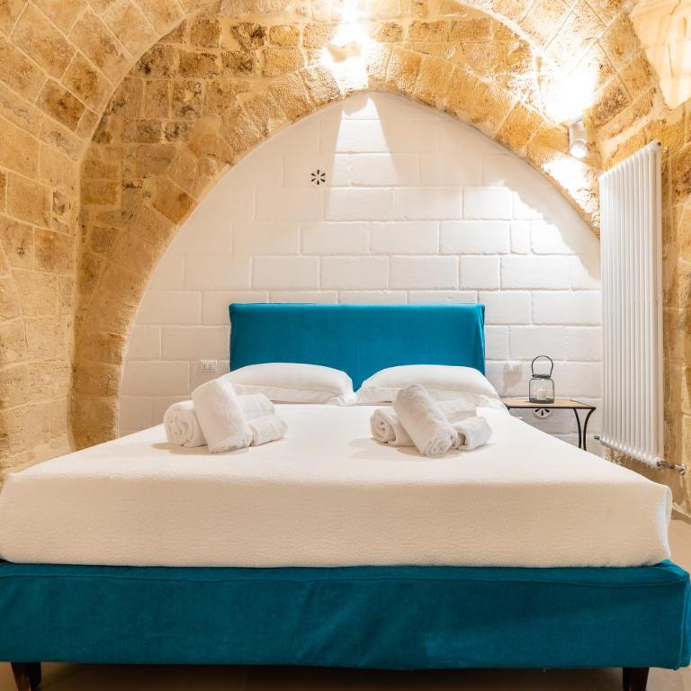 B&B A C-Caste - Ampia Camera Matrimoniale - 10