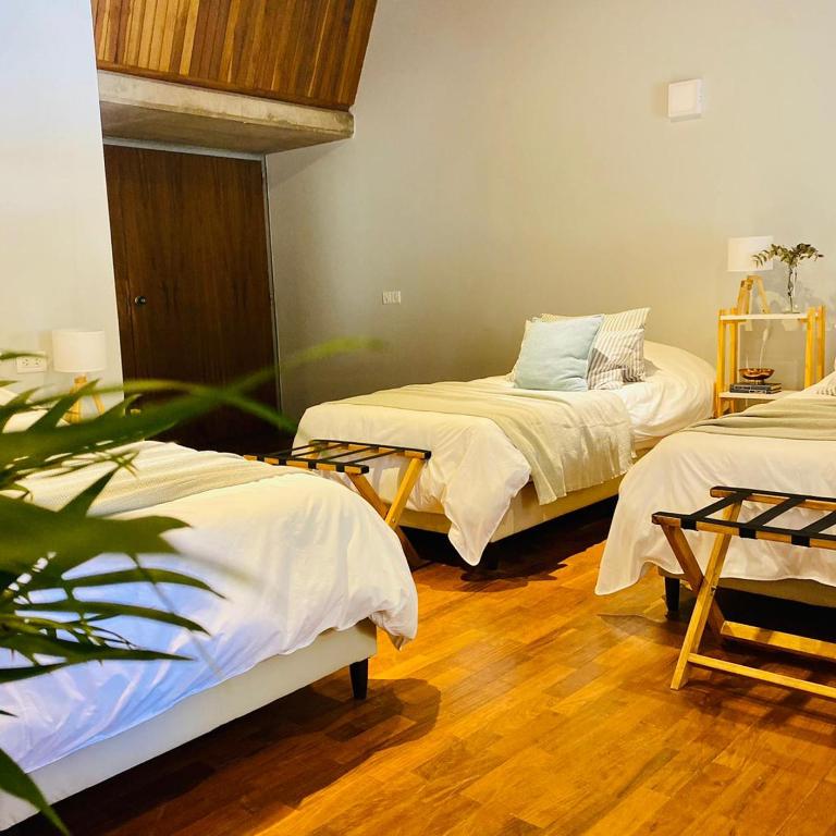 Casa Reconquista - Habitación Familiar con baño - 8