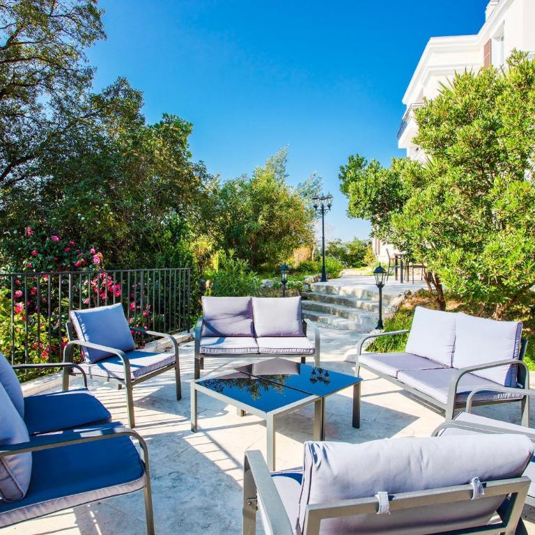 Villa Les Roches - Villa con Piscina Privata - 24