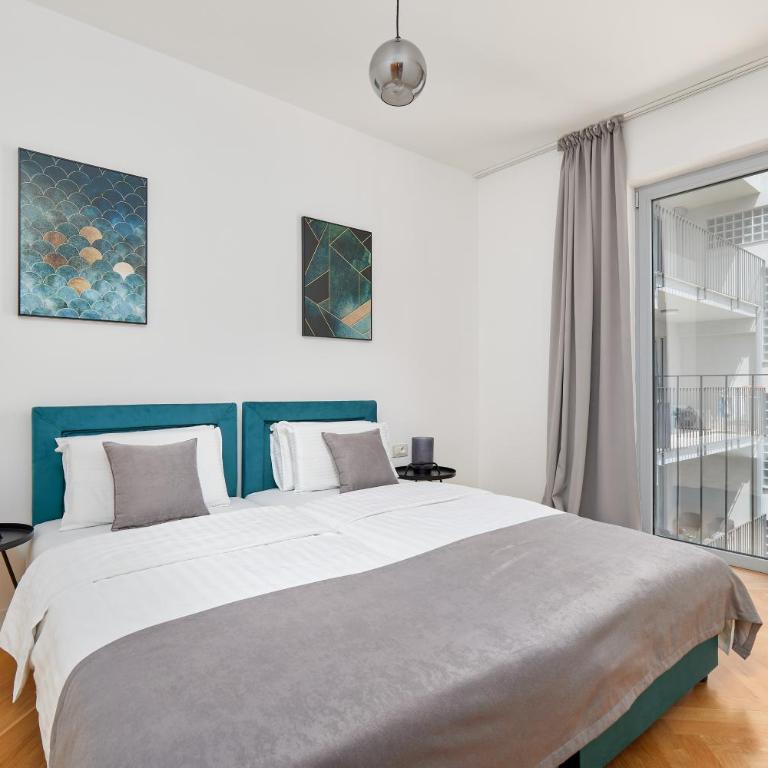 Olga's Piece of Paradise in Kotor - Three-Bedroom Apartment - 22