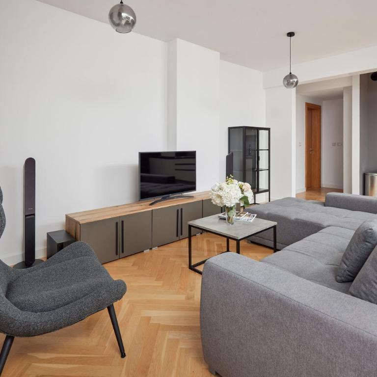 Olga's Piece of Paradise in Kotor - Three-Bedroom Apartment - 15