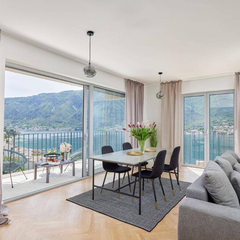 Olga's Piece of Paradise in Kotor - Three-Bedroom Apartment - 3