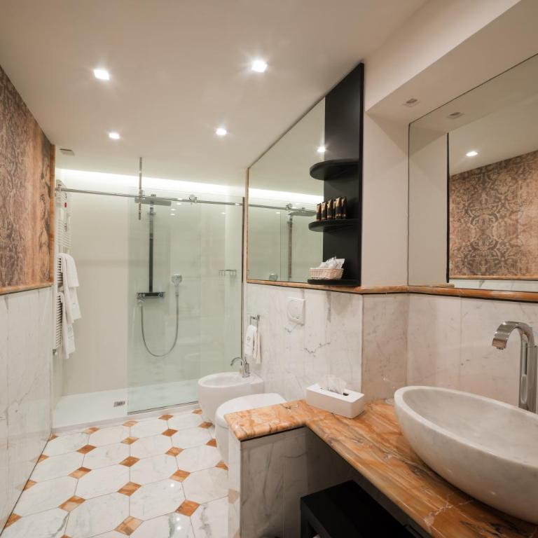 Royal Palace Hotel - Suite King Deluxe - 3
