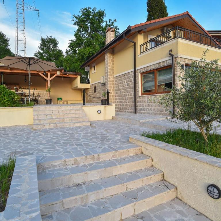 Sunset & Sunrise Villas in Stanisici-Two Villas With Common Pool - Superior Vila - 16