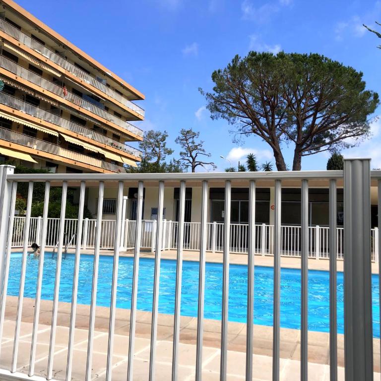 Oasis Méditerranéen Piscine & Parking Calme absolu - Studio - 7
