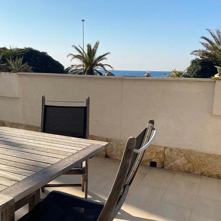 BlueBay Residence Resort - Appartamento con 2 Camere da Letto e Terrazza - Glicine - 1