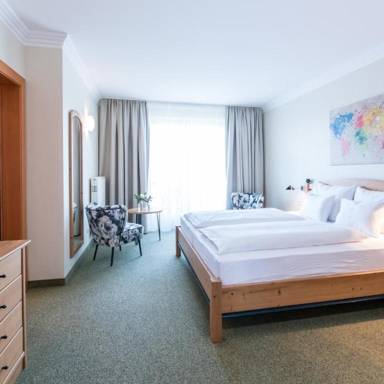 Die WUNDER s Ferienpension - Doppelzimmer mit Balkon und Seeblick - 4