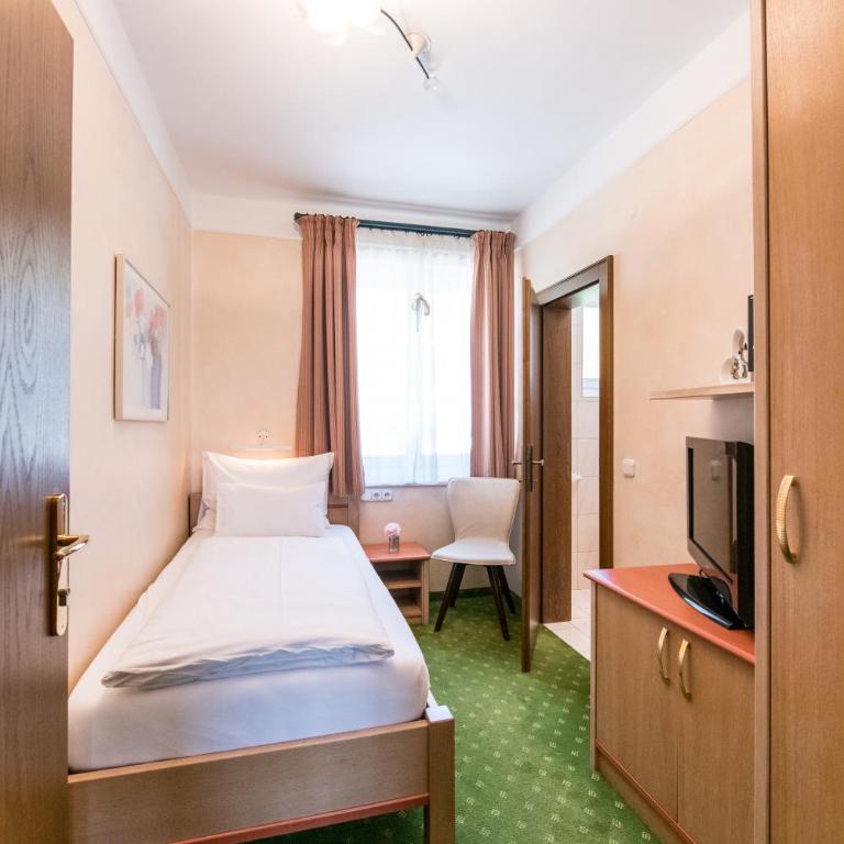 Die WUNDER s Ferienpension - Kleines Einzelzimmer von 9 m2 - 3