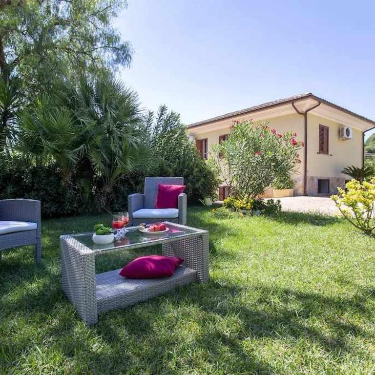 Alghero Villa Maestrale con veranda coperta giardino 4 camere 3 bagni - Casa Vacanze con 4 Camere da Letto - 11