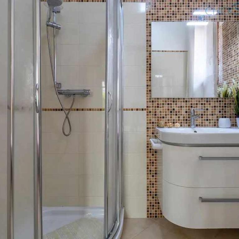 Alghero Villa Maestrale con veranda coperta giardino 4 camere 3 bagni - Casa Vacanze con 4 Camere da Letto - 52