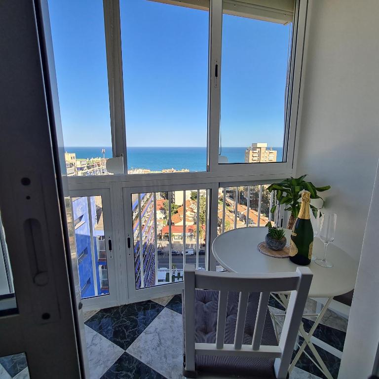 Torremolinos holiday Sun & Sea - Estudio con vistas al mar - 15