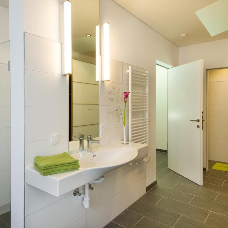 Apart Simon Seefeld - Apartment mit Balkon - 11