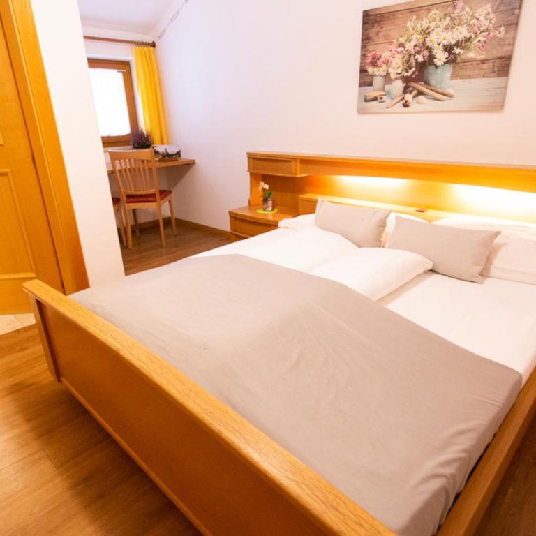 Almhotel Bergerhof - Budget Doppelzimmer - 2