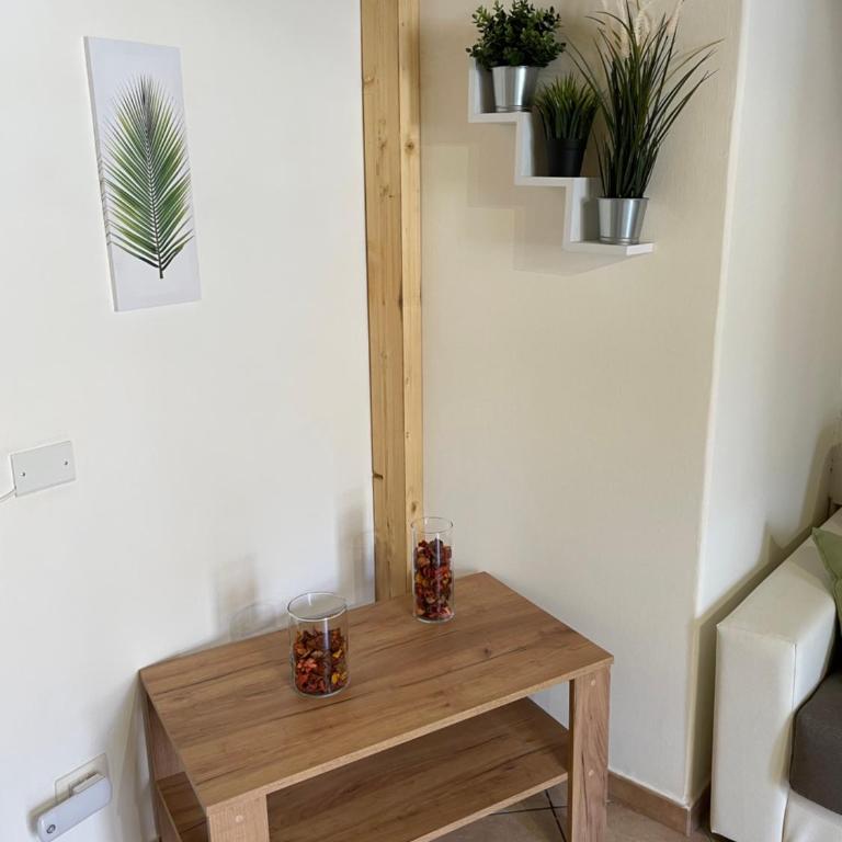 Benedettini Home - One-Bedroom House - 12