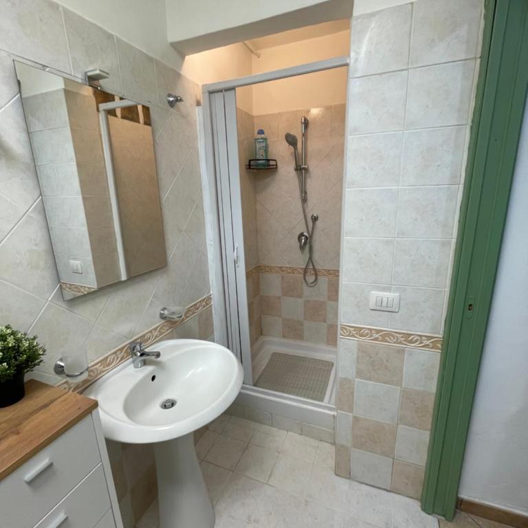 Benedettini Home - One-Bedroom House - 24